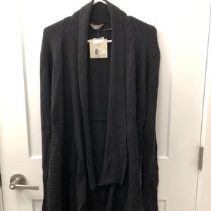 Woman’s XL Black Cardigan Fly Away BNWT
